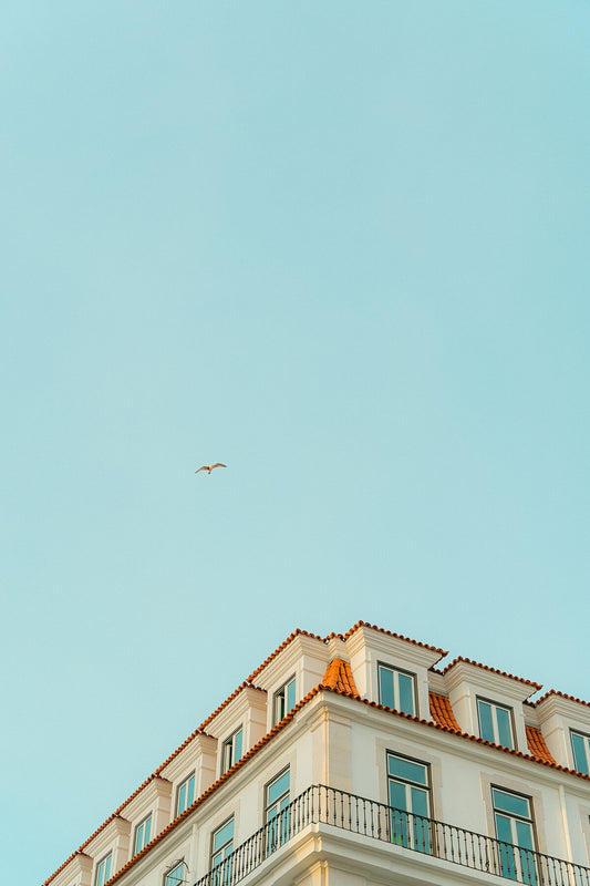 9175318
